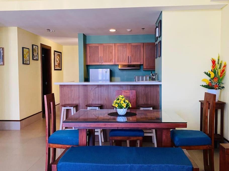Anvaya Cove Penthouse Unit 10-2 Br. Διαμέρισμα Morong  Εξωτερικό φωτογραφία